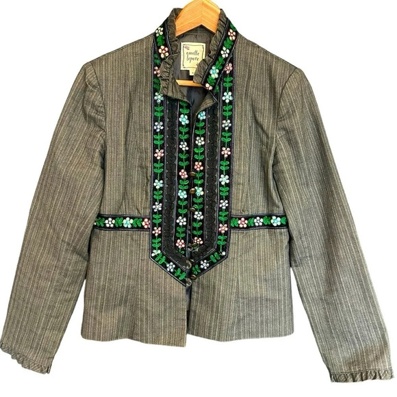 Nanette Lepore Jackets & Blazers - Nanette Lepore vintage floral embroidered blazer size 8 great condition